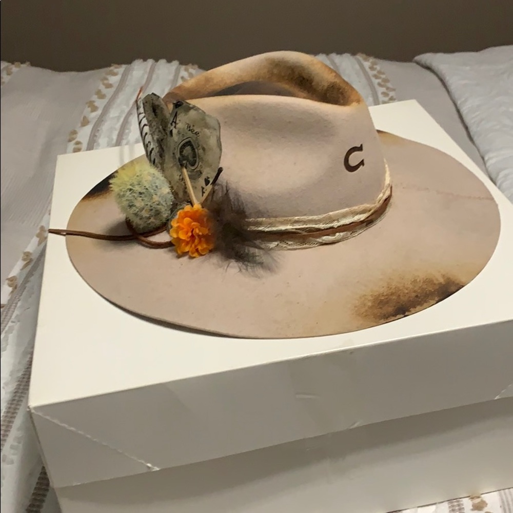 Charlie 1 horse custom hat size large NFR style